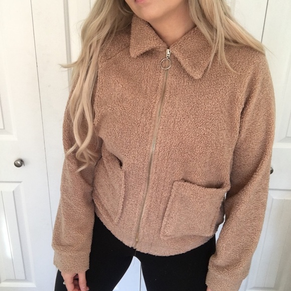 Light Teddy Jacket - Picture 3 of 7